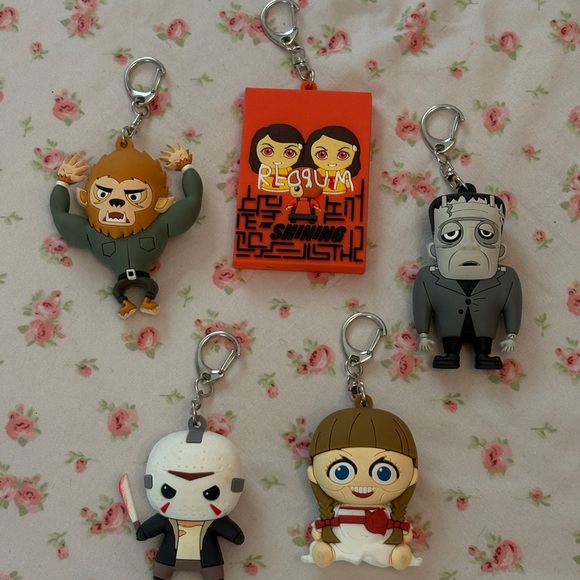 Horror Character Keychains Set - Picture 2 of 3